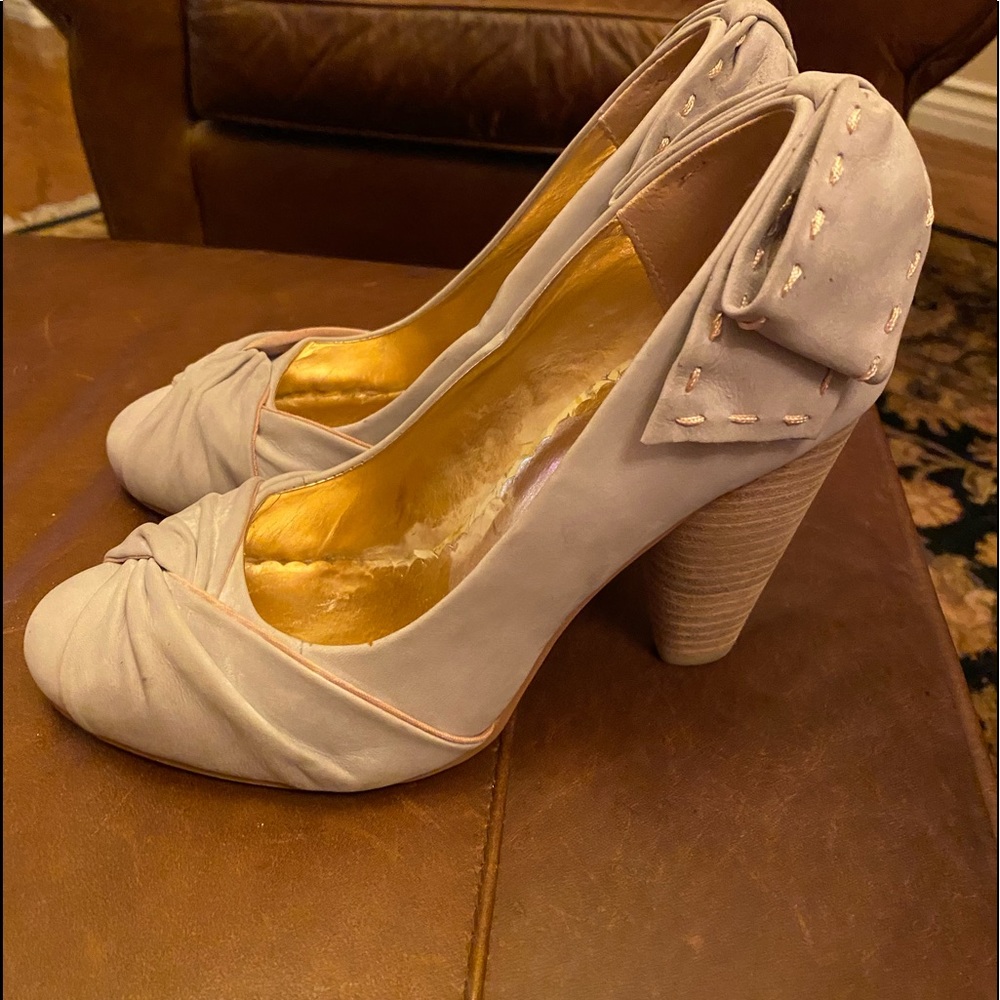 Heels lovely vintage style